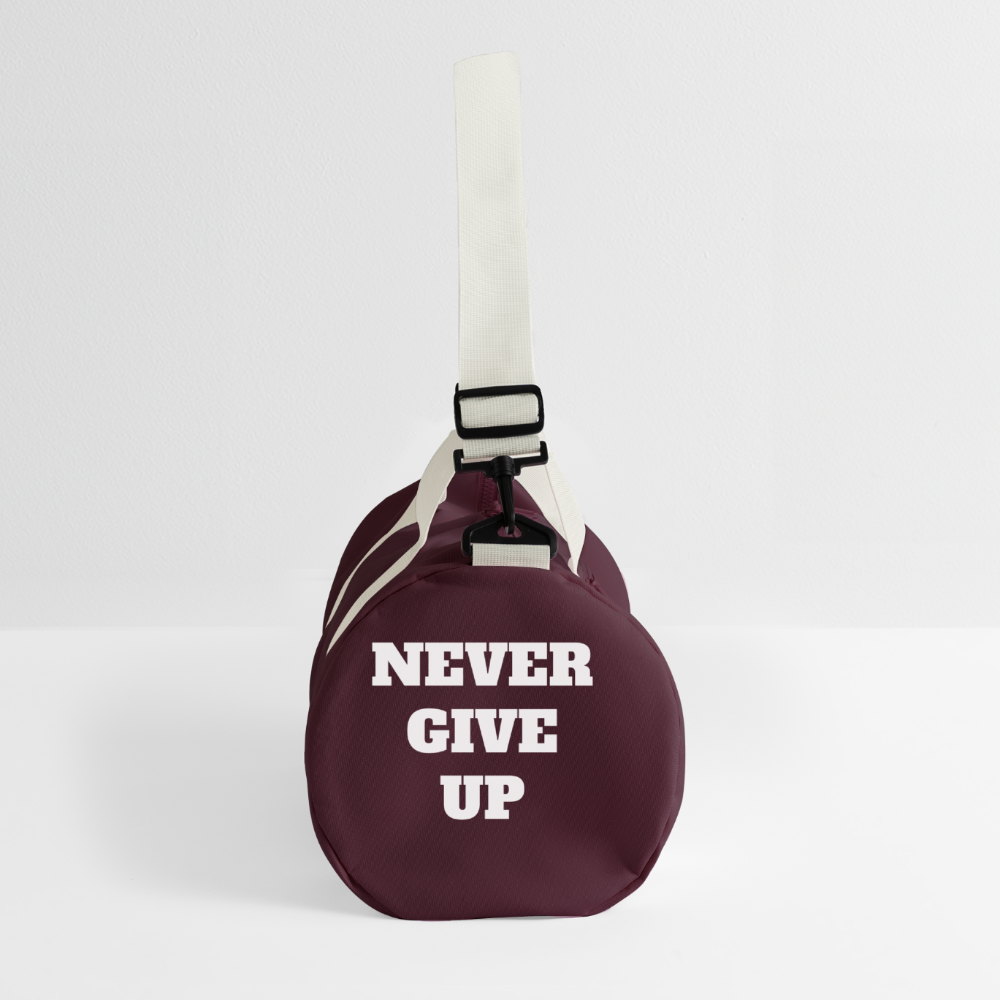 NEVER GIVE UP Duffel Bag - burgundy/off white