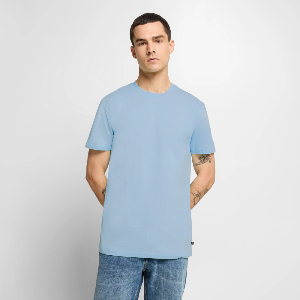 Premium T-Shirt - light blue