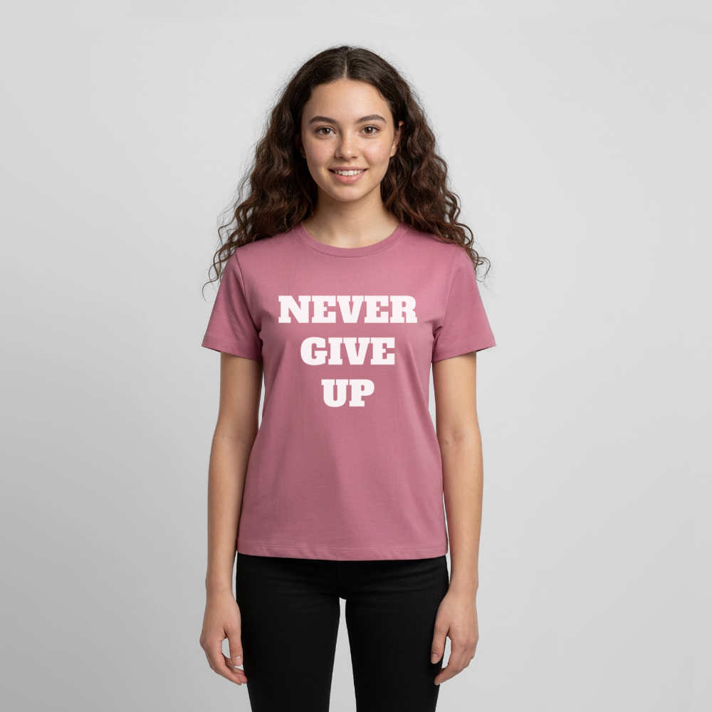 Never give up Premium Teenager T-Shirt - mauve