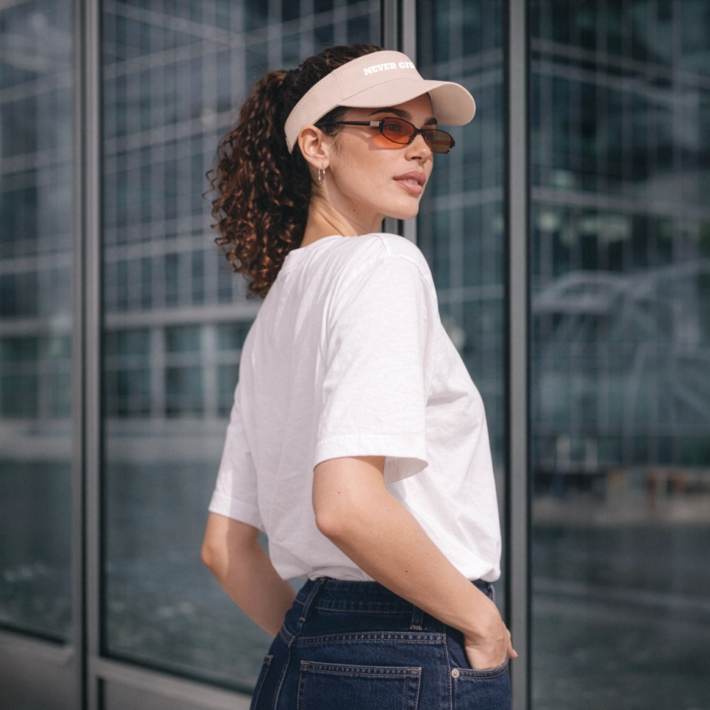 Never give up Sun Visor Cap - crystal pink